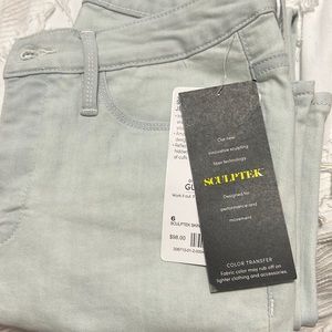Athleta sculptek NWT! Mint color